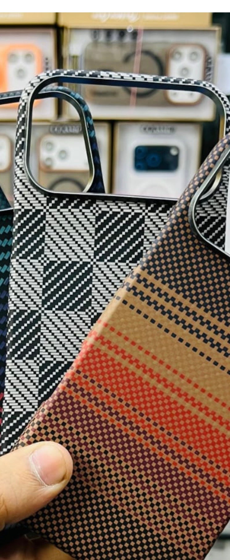 Ultra Strong Magnets Carbon Fibre Pattern Phone Case for iPhone  17 Pro Max Magnetic Wireless Charging Shockproof Protect Cover